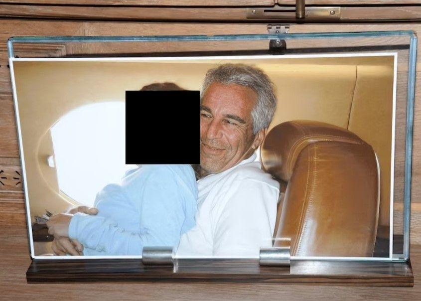 Even Children Of The Royal Family Attend Epstein’s "Wild" Parties?!