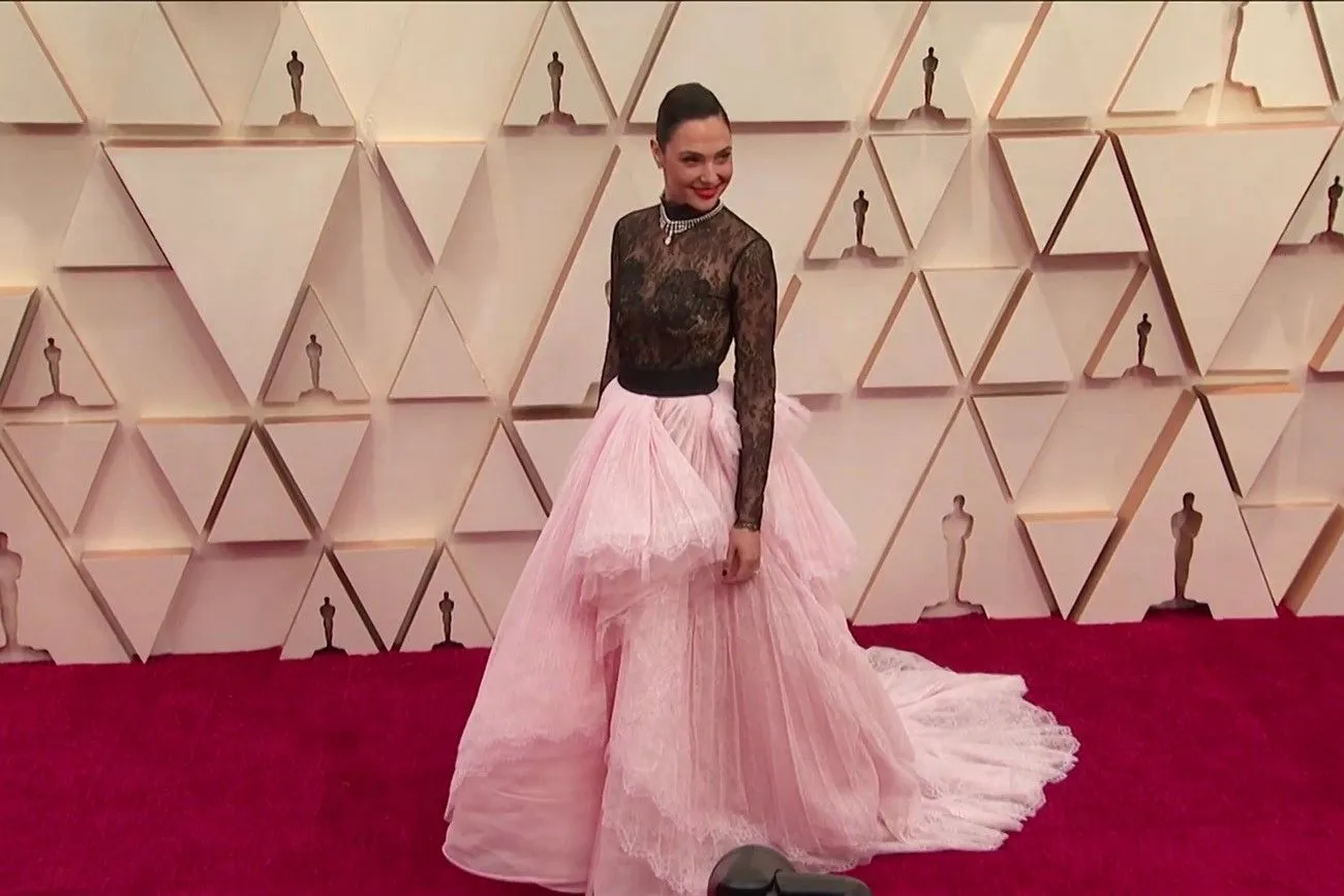 Gal Gadot at the Oscars.jpg?format=webp