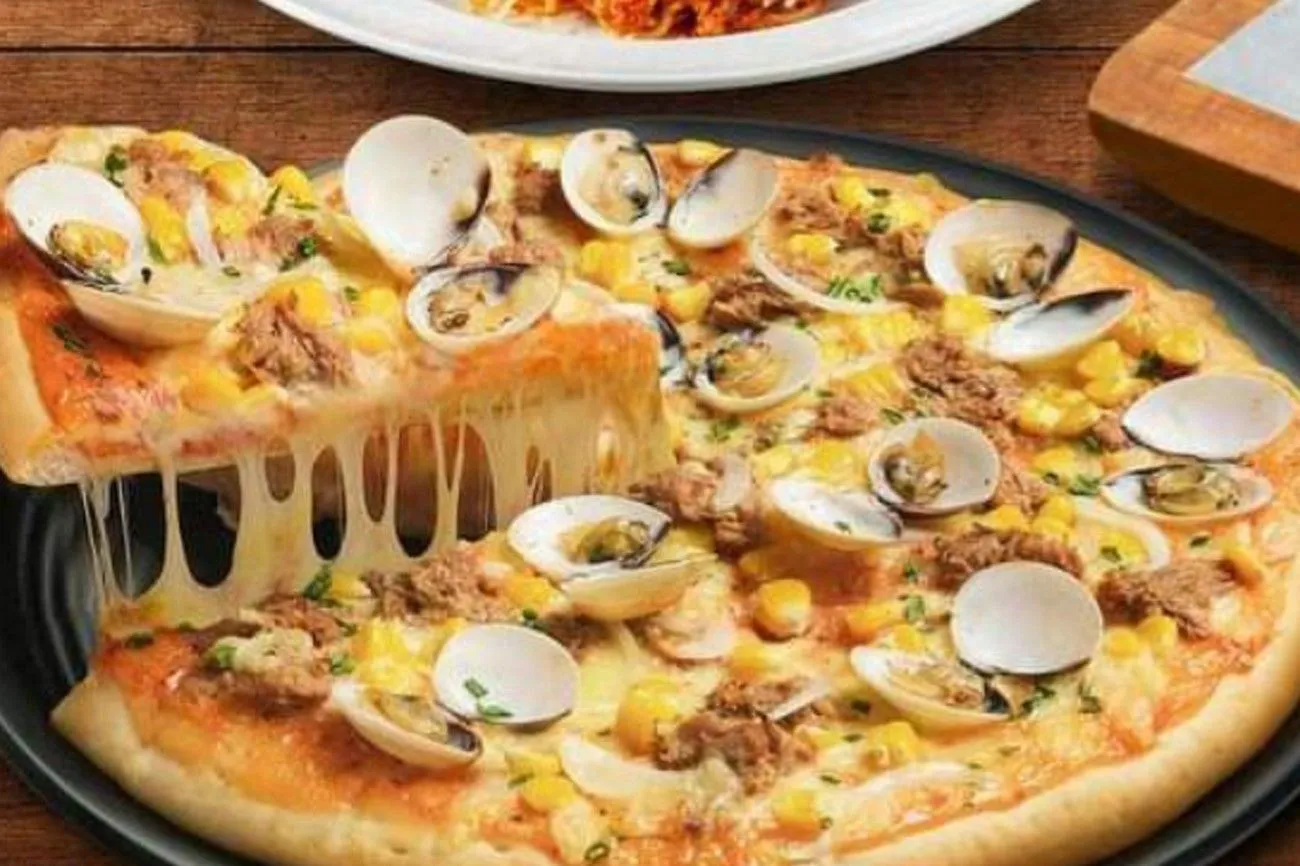 Seafood Pizza.jpg?format=webp
